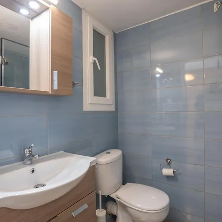 Serenity Haven - New Renovated 2Br Apt In Koukaki Athens Exterior photo