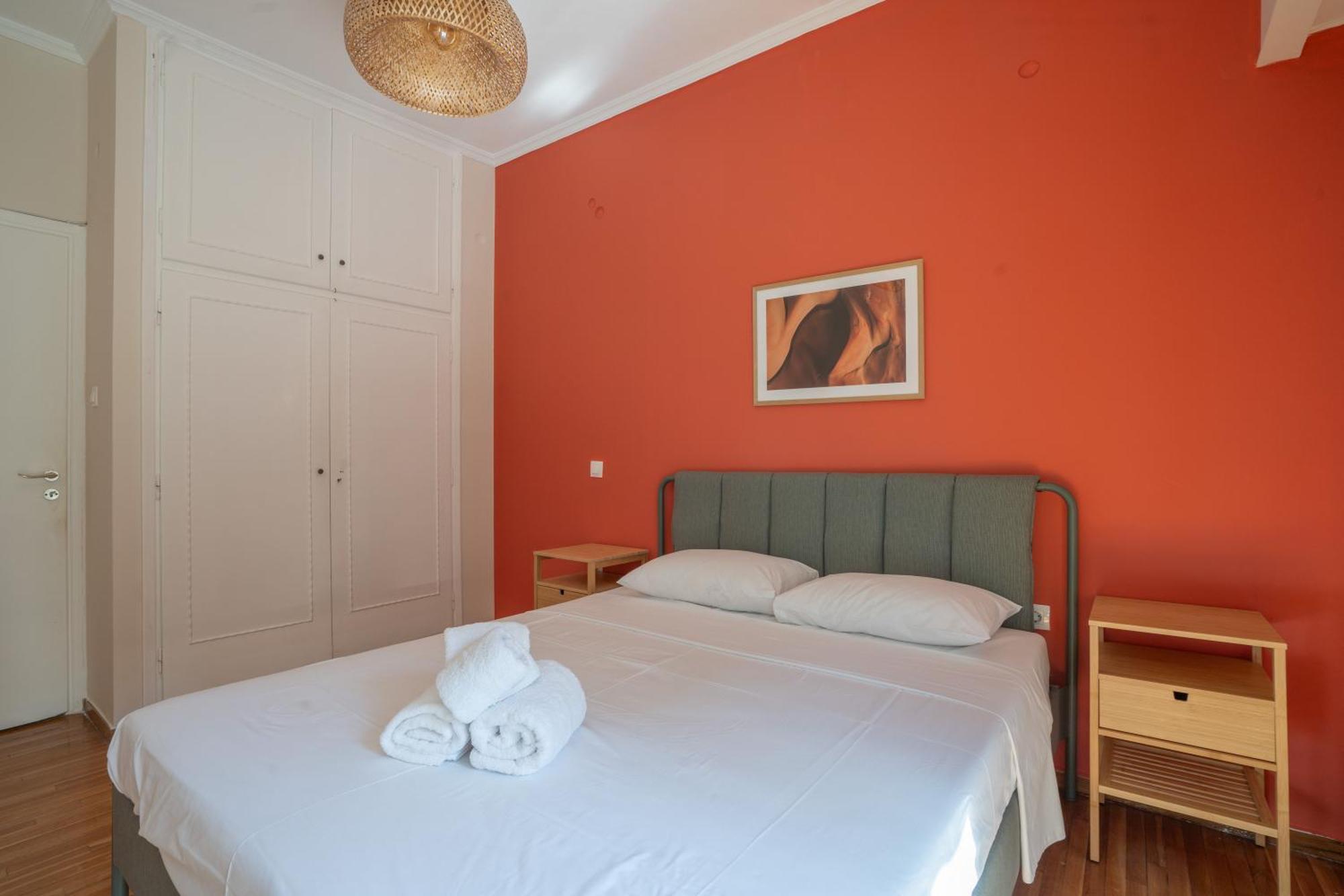 Serenity Haven - New Renovated 2br In Koukaki Apartment Athens